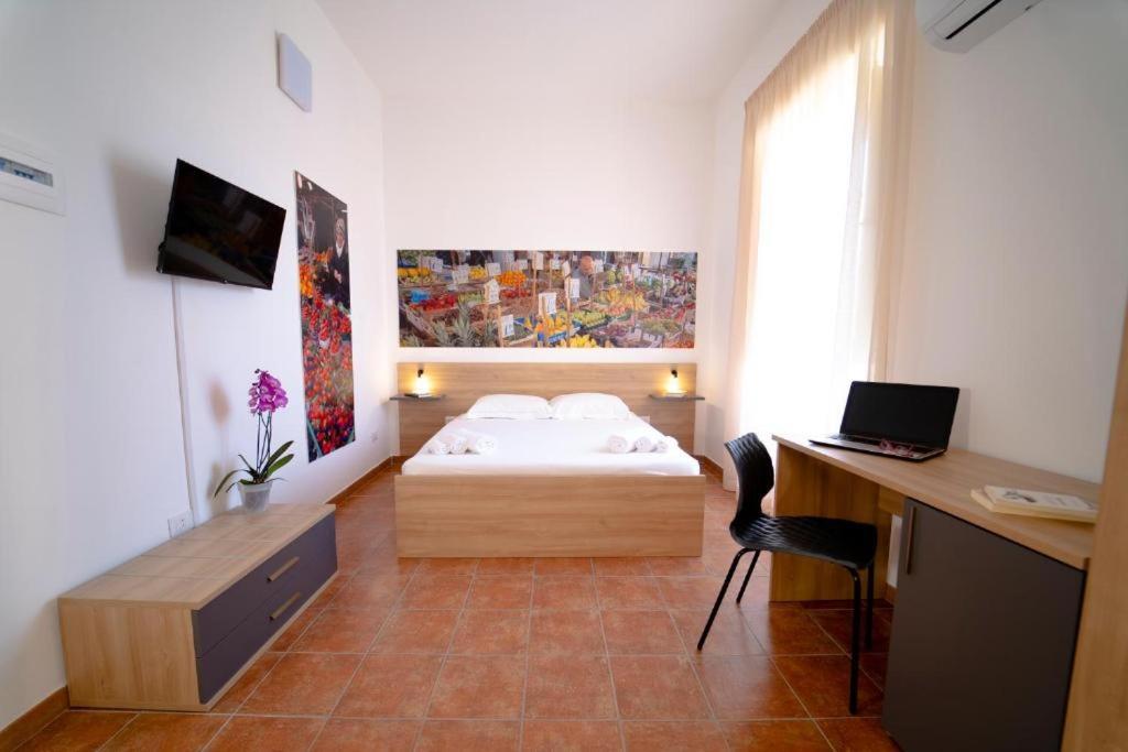 Ballaro' Hotel - Budget Room Palermo Esterno foto